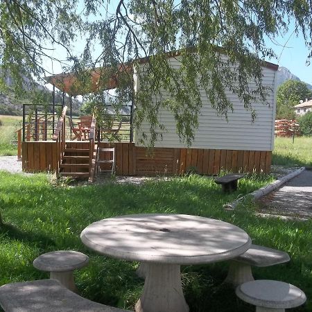 Bungalow Blieux Dış mekan fotoğraf